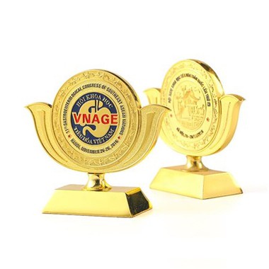 Trofeo del premio World Sports Super Metal